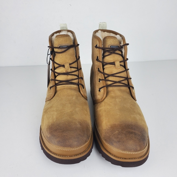 UGG Men Harkley Desert Sand Waterproof Leather - Picture 3 of 12